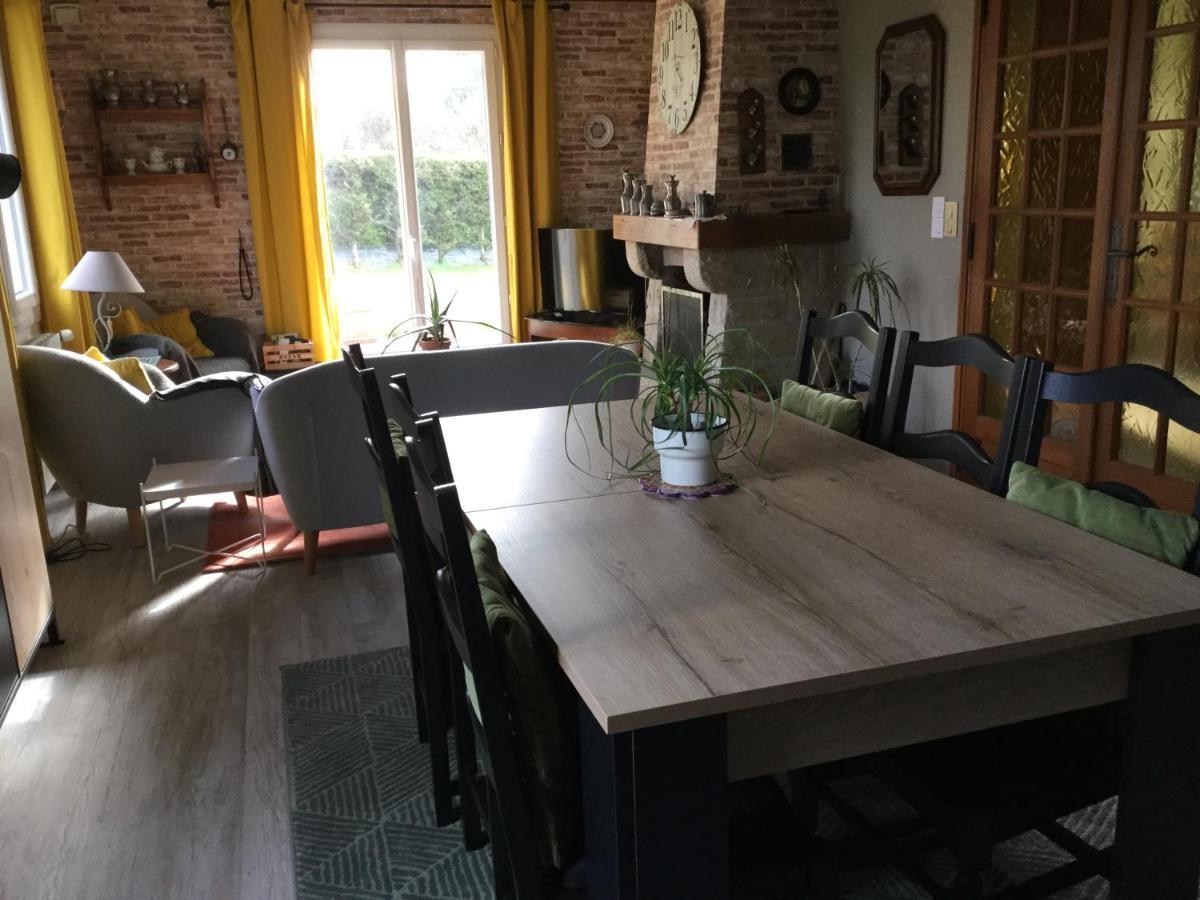 Coup De Coeur Assure ! Calm Comme A La Maison ! Maison Spacieuse Avec Grande Terrasse Pour 2 A 5 Personnes Proximite Granville Et Mer Avec Wifi Et Parking Gratuits Exterior foto