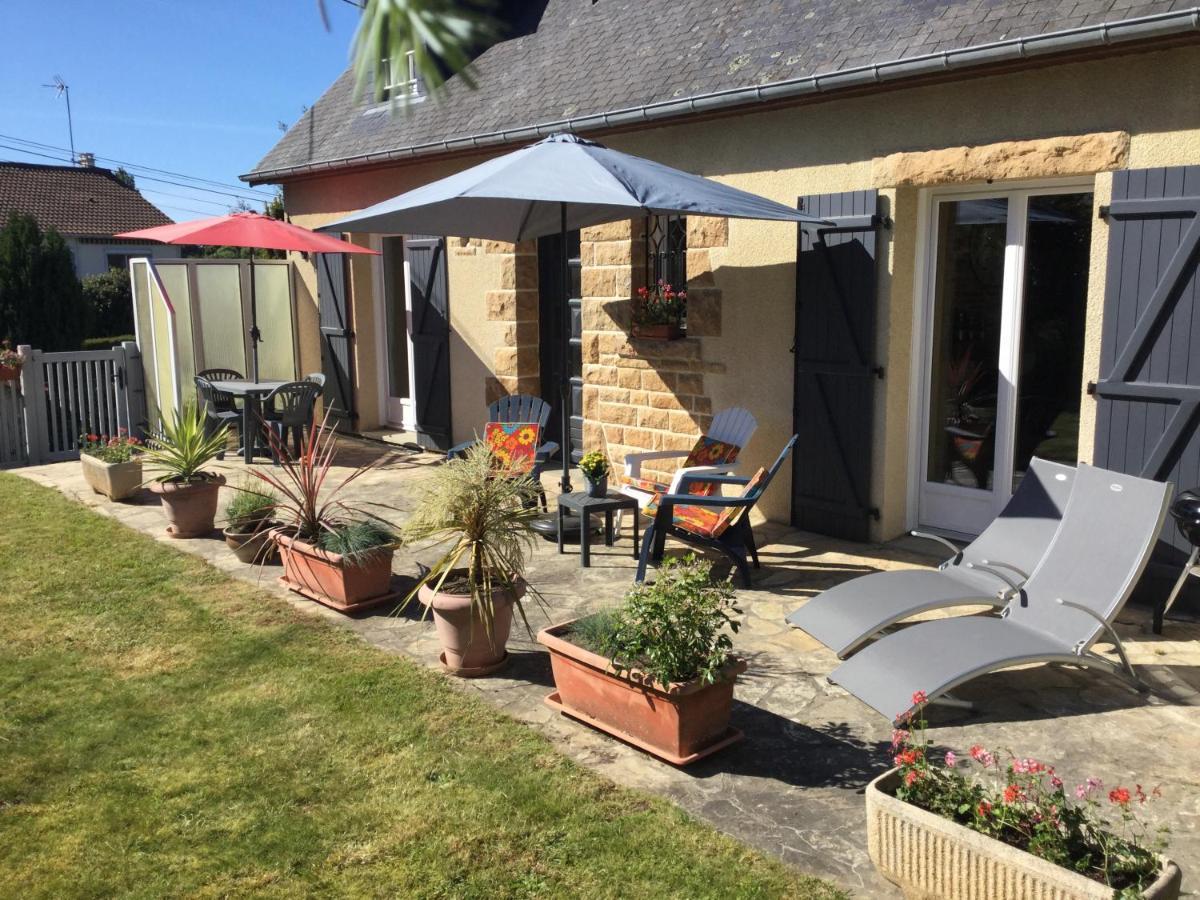 Coup De Coeur Assure ! Calm Comme A La Maison ! Maison Spacieuse Avec Grande Terrasse Pour 2 A 5 Personnes Proximite Granville Et Mer Avec Wifi Et Parking Gratuits Exterior foto