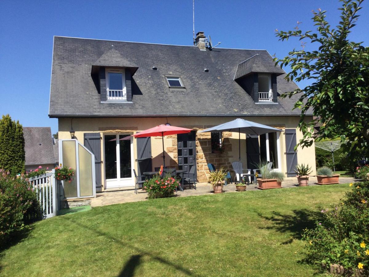 Coup De Coeur Assure ! Calm Comme A La Maison ! Maison Spacieuse Avec Grande Terrasse Pour 2 A 5 Personnes Proximite Granville Et Mer Avec Wifi Et Parking Gratuits Exterior foto