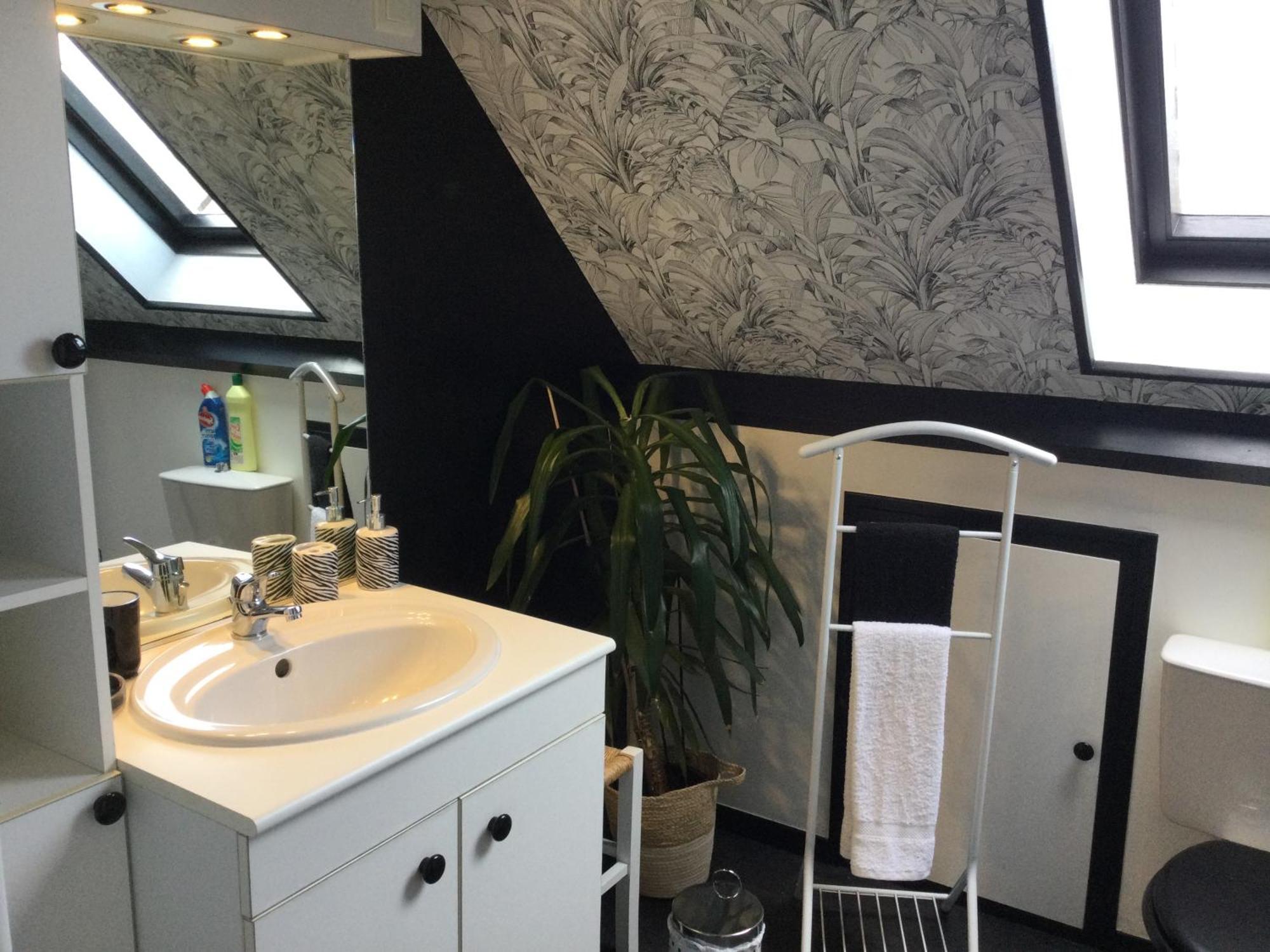 Coup De Coeur Assure ! Calm Comme A La Maison ! Maison Spacieuse Avec Grande Terrasse Pour 2 A 5 Personnes Proximite Granville Et Mer Avec Wifi Et Parking Gratuits Exterior foto