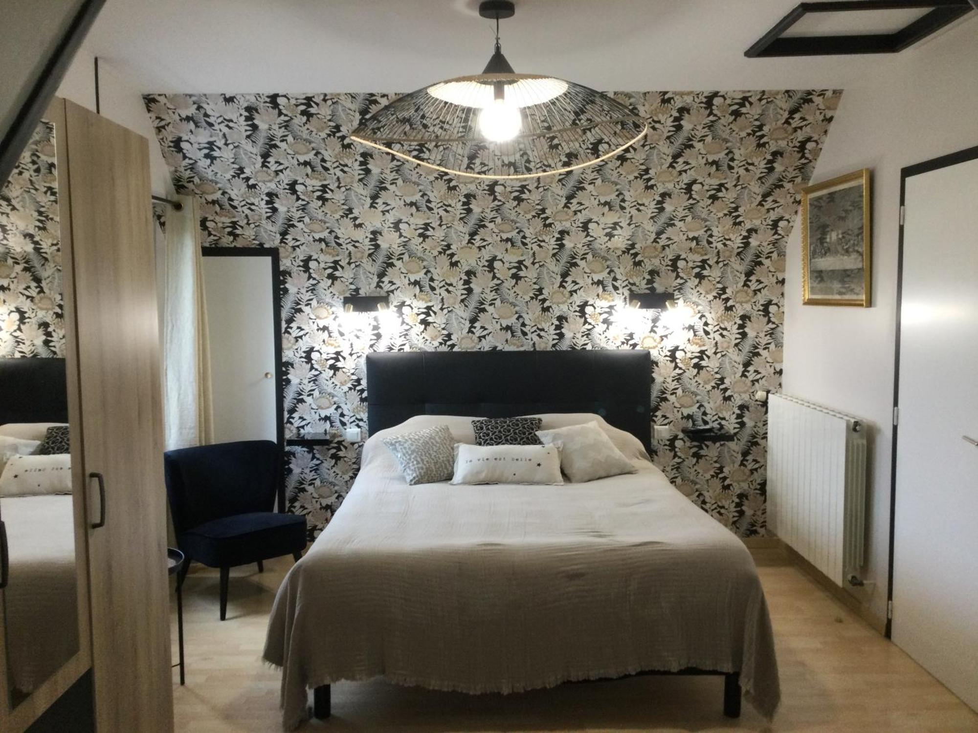Coup De Coeur Assure ! Calm Comme A La Maison ! Maison Spacieuse Avec Grande Terrasse Pour 2 A 5 Personnes Proximite Granville Et Mer Avec Wifi Et Parking Gratuits Exterior foto