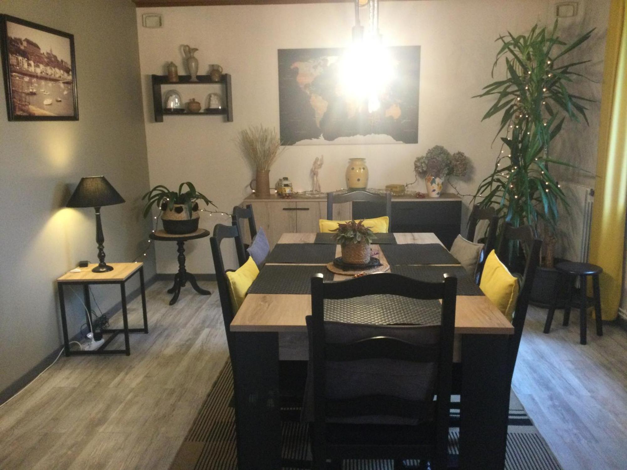 Coup De Coeur Assure ! Calm Comme A La Maison ! Maison Spacieuse Avec Grande Terrasse Pour 2 A 5 Personnes Proximite Granville Et Mer Avec Wifi Et Parking Gratuits Exterior foto