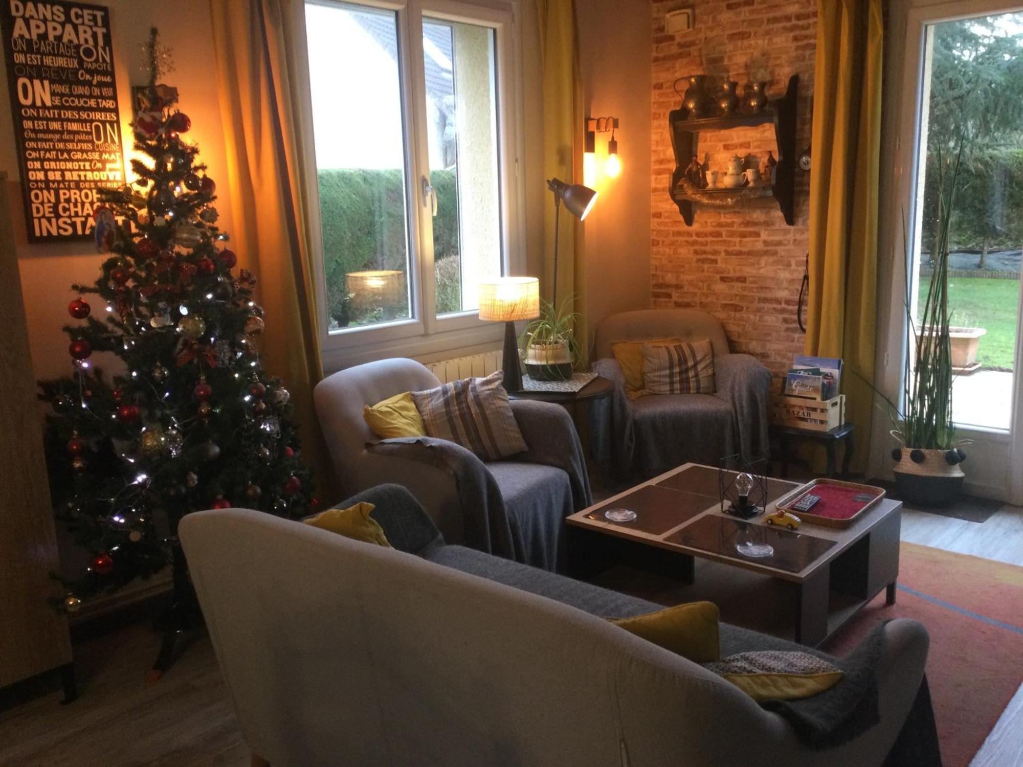 Coup De Coeur Assure ! Calm Comme A La Maison ! Maison Spacieuse Avec Grande Terrasse Pour 2 A 5 Personnes Proximite Granville Et Mer Avec Wifi Et Parking Gratuits Exterior foto